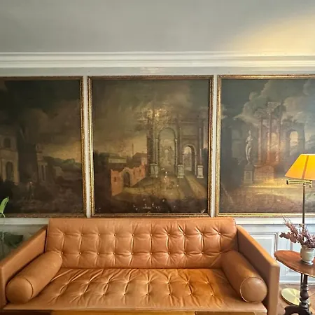 Historical 2, 2 Persons Apartment